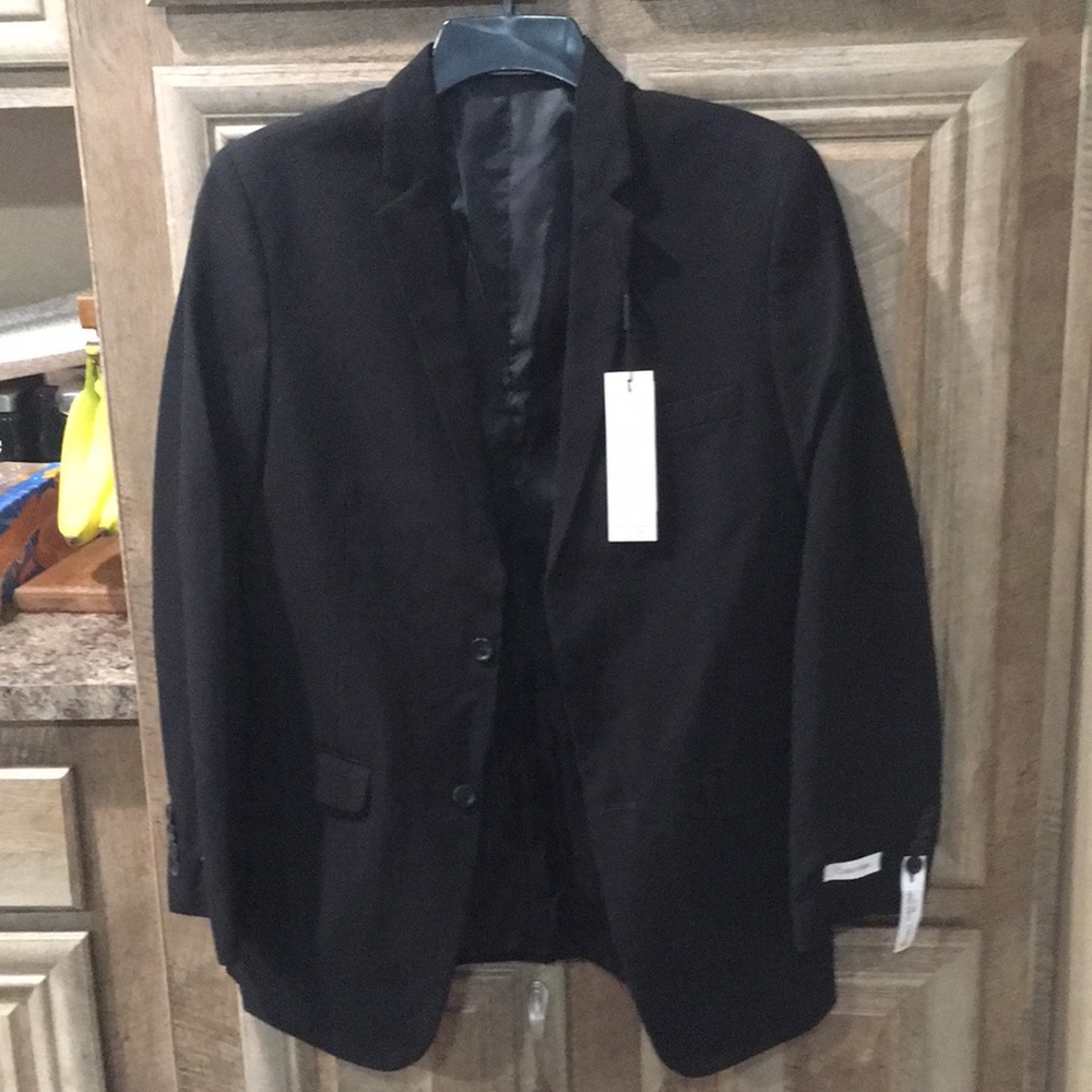 New With Tags “Calvin Klein” Slim Fit Suit Jacket youth